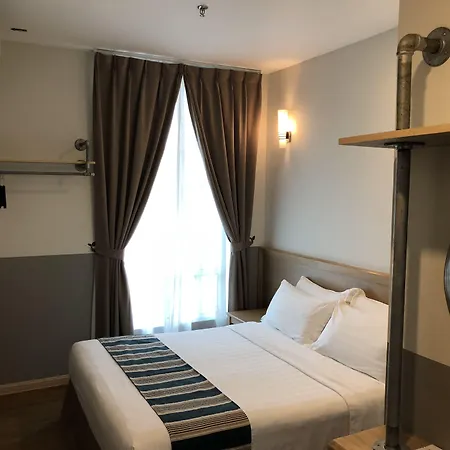 The Explorer Hotel-2
