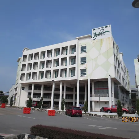 The Explorer Hotel-3